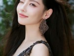 离婚恋情曝光被吐槽辟谣…一天岁月文娱圈曝轶群个大瓜，【2025420】文娱圈那些事儿：檀健次被黑？欧豪真面容？离婚营销套路揭秘！及侯佩岑的志愿真真假假及没有大S的幼S婚姻剧变：遗产被抢、私生子疑云、全